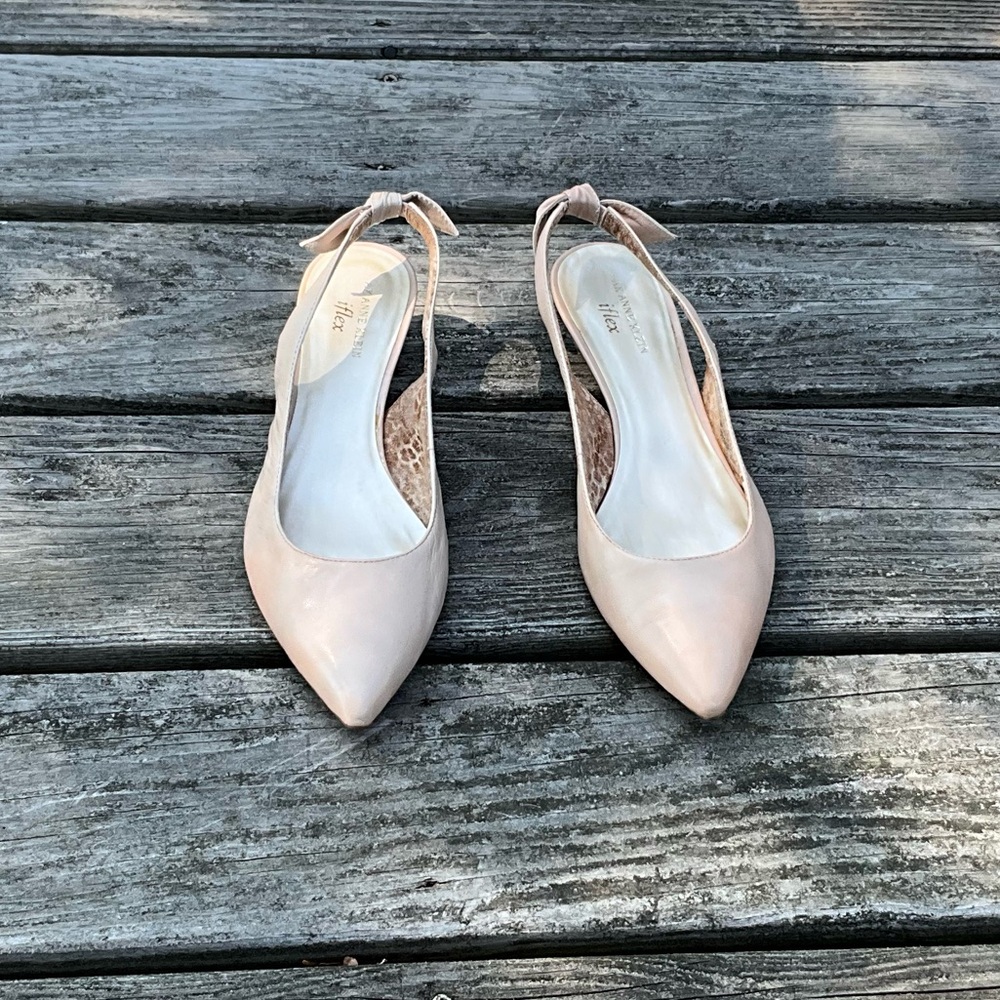 Anne Klein Iflex Akpipa soft leather kitten heel slingback sandals in natural
